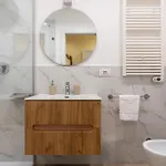 Designer In A Unique Setting Near M2 - Berra 10 *